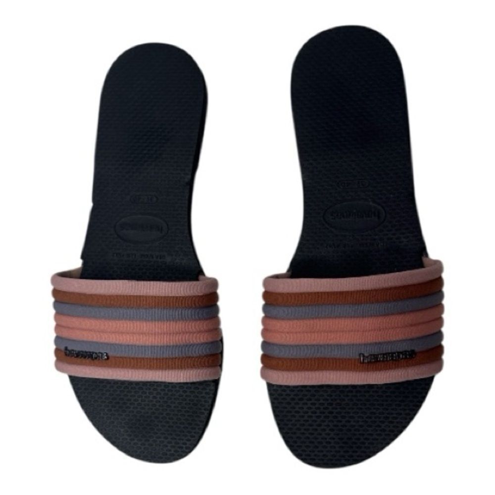 Havaianas Malta Cool Slides. Size 39-40 (9/10).